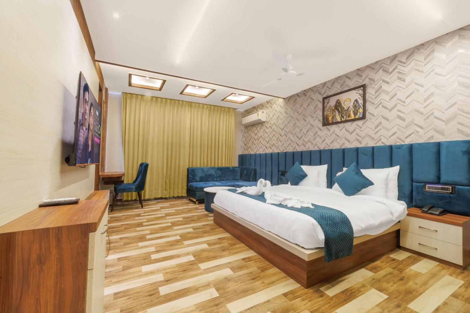 Hotel Golden Peacock Haridwar Ngoại thất bức ảnh